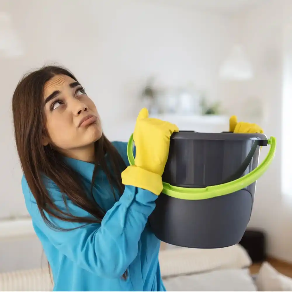 water damage restoration service Villas